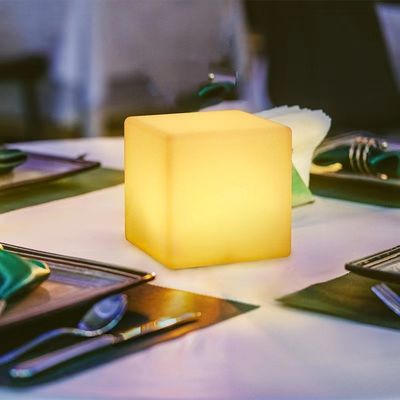 6 inch LED Cube Night Light màu sắc USB sạc chống nước