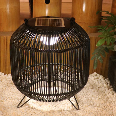 Đèn mặt trời rattan được dệt tùy chỉnh Đèn mặt trời di động 3500K IP65 chống nước