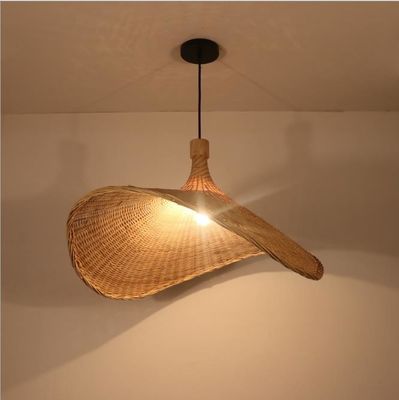 Chiếc mũ hình ánh sáng chùm đèn trang trí đèn treo rattan cho câu lạc bộ cửa hàng