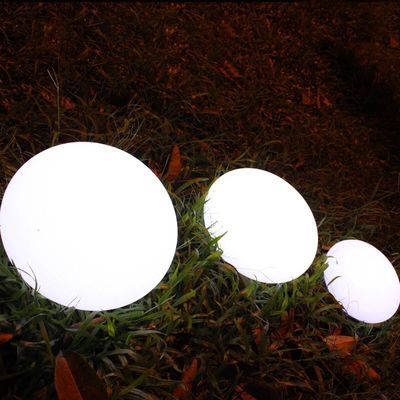 10&quot; 20&quot; 30&quot; LED Sphere phát sáng điều khiển từ xa năng lượng mặt trời cho Club Garden