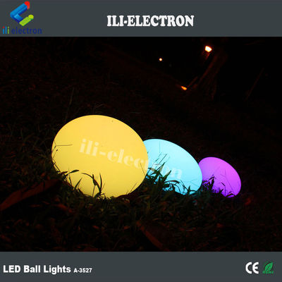 Trang trí tiệc cưới bóng led nhựa