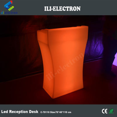 Bàn tiếp tân có thể sạc lại