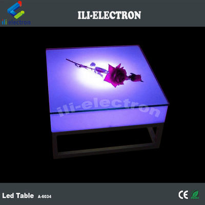 Bàn chiếu sáng led bằng nhựa hình vuông có kệ kim loại