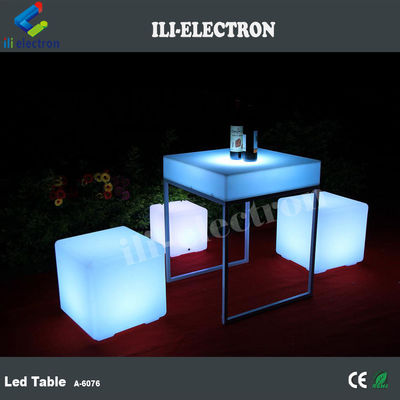 Bàn chiếu sáng led bằng nhựa hình vuông có kệ kim loại
