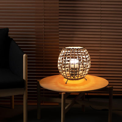 nhỏ sáng tạo đèn bàn rattan bóng rattan nghệ thuật rattan dệt phòng ngủ trang trí đèn bàn