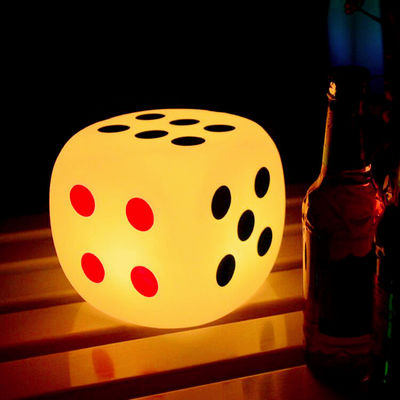 Ánh sáng ngoài trời LED hình khối ánh sáng Dice phong cách 15cm 20cm 30cm IP65 chống nước cho các sự kiện ngoài trời