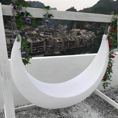 Thiết kế sự kiện nhựa phát sáng dẫn trăng swing