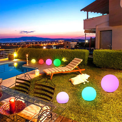 16 Thay đổi màu sắc Valentine's Day Glow Garden Decorative Ball Vật liệu PE IP65 chống nước