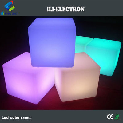 Ánh sáng LED có thể sạc lại là sự bổ sung hoàn hảo cho các bữa tiệc và câu lạc bộ