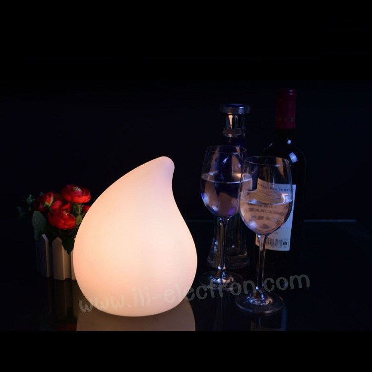 màu sắc hình đào nhựa đèn bàn hiện đại cho trang trí bữa tiệc